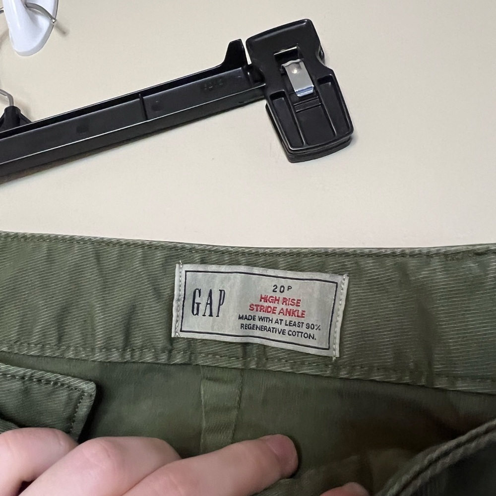 NWT Gap High Rise Stride Ankle Khaki Olive Green - Picture 10 of 11